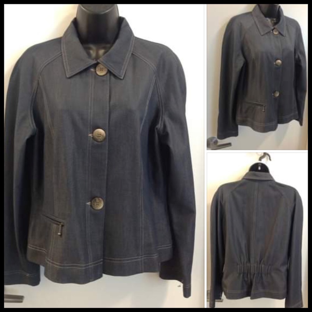 2/$40 CURRENT 10 Career or casual style denim Jkt